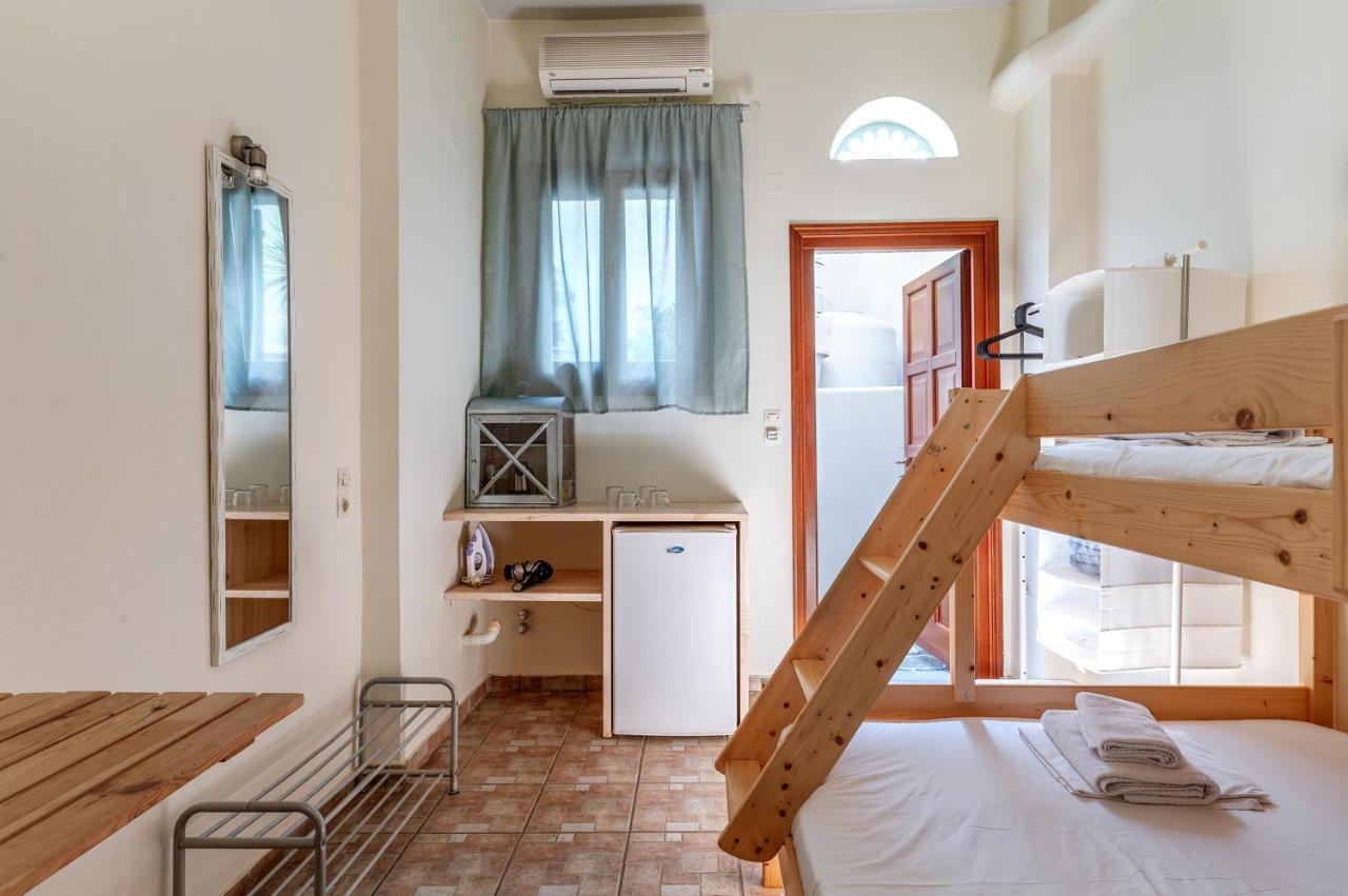 En Tino Basement 5 Hotel Tinos ภายนอก รูปภาพ
